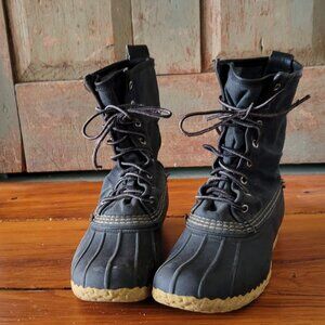 Women's Signature Black Waxed-Canvas Maine Hunting Boot, 10"